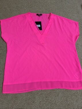 DKNY Neon Pink V-Neck Short Sleeve Tunic - Size S